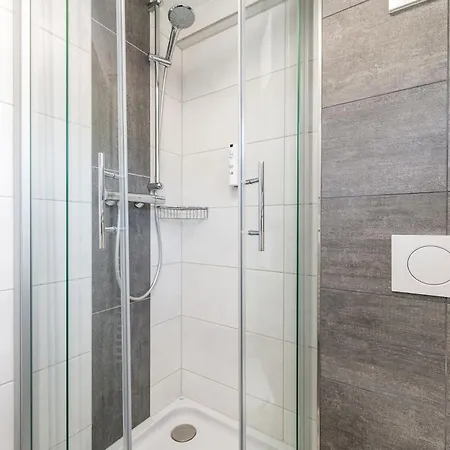 Am - By Mynests * Aich (Styria)