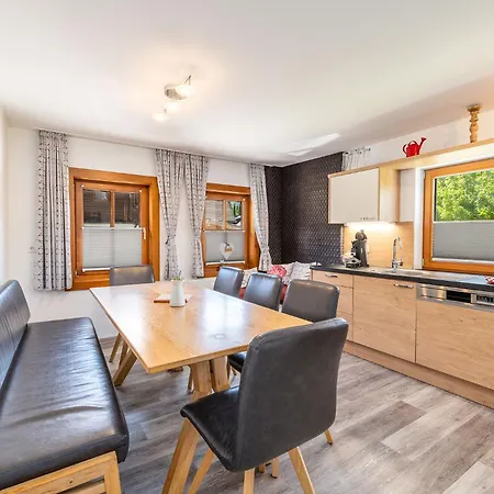 Am - By Mynests * Aich (Styria)